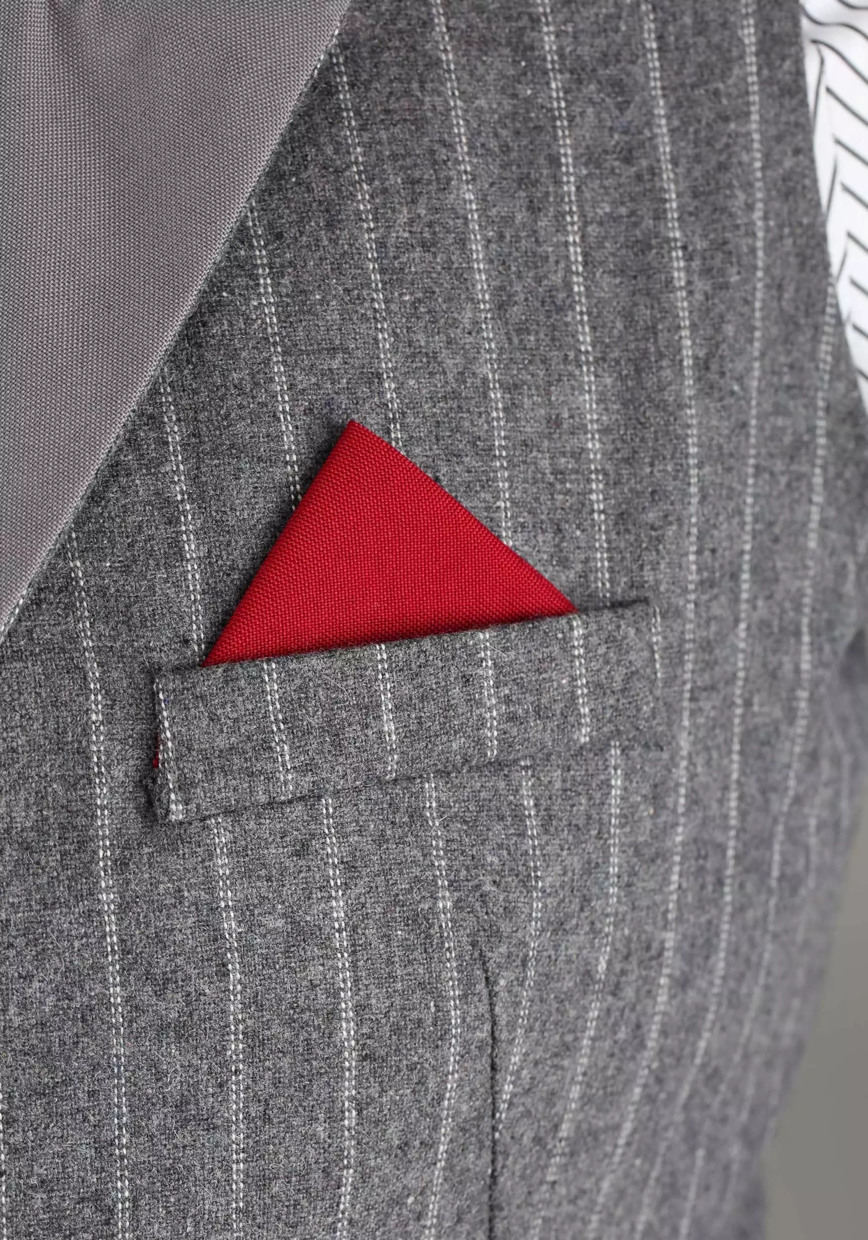 Fun Costumes Plus Size Ruthless Gangster Men's Costume 5 Fun Costumes Plus Size Ruthless Gangster Men's Costume - Image 5